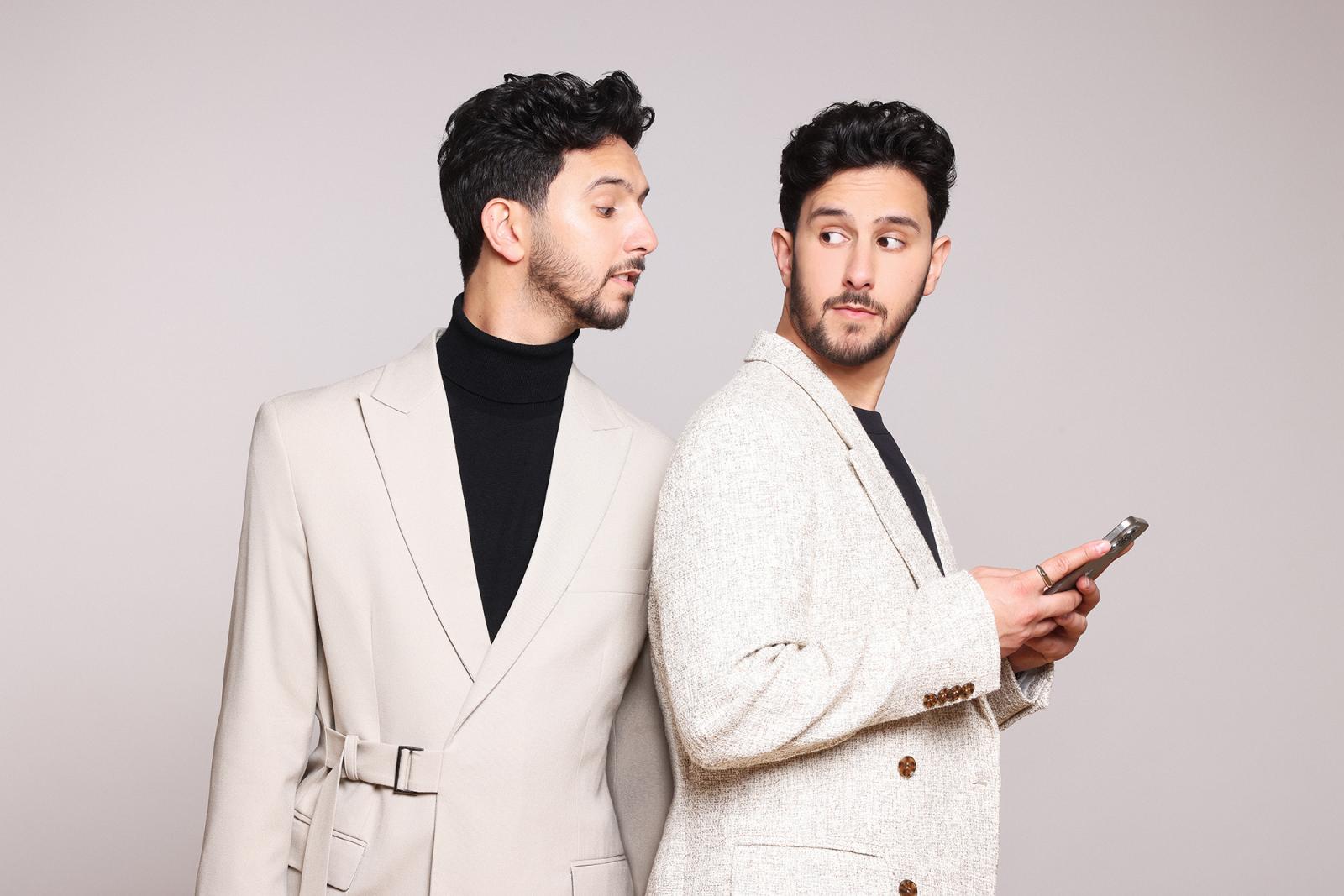 Top duo magicians portrait